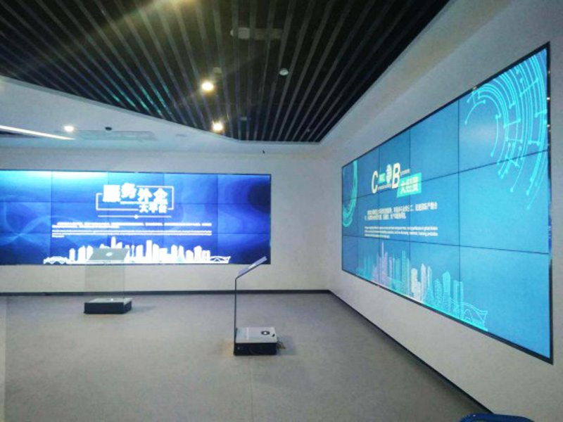 液晶拼接屏，時(shí)代的潮流